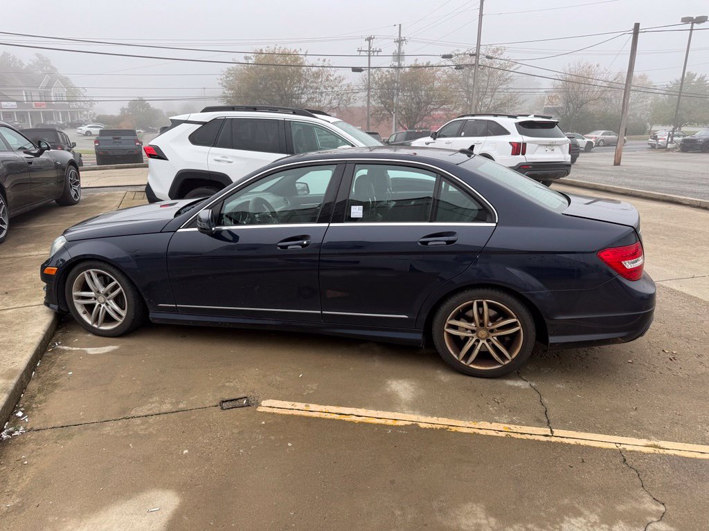Used 2013 Mercedes-Benz C 300 4MATIC Sedan image 20