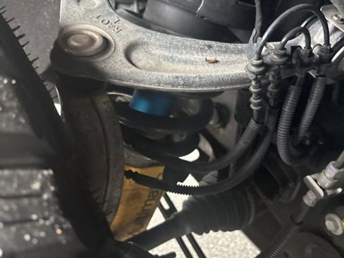 Used 2025 Chevrolet Silverado 1500 ZR2 w/ Technology Package image 29