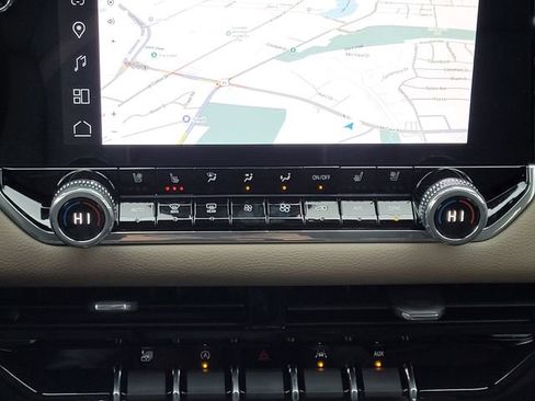 New 2026 GMC Canyon Denali w/ LPO, Denali Black Edition image 14