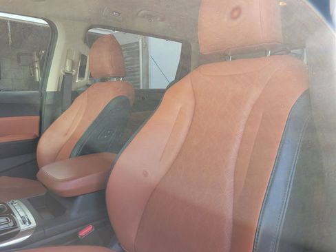 Certified 2023 Kia Carnival SX FWD image 17