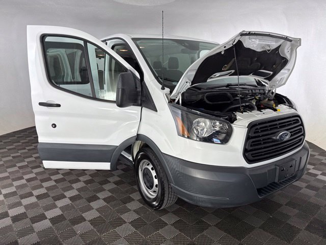 Used 2018 Ford Transit 150 XL RWD image 12