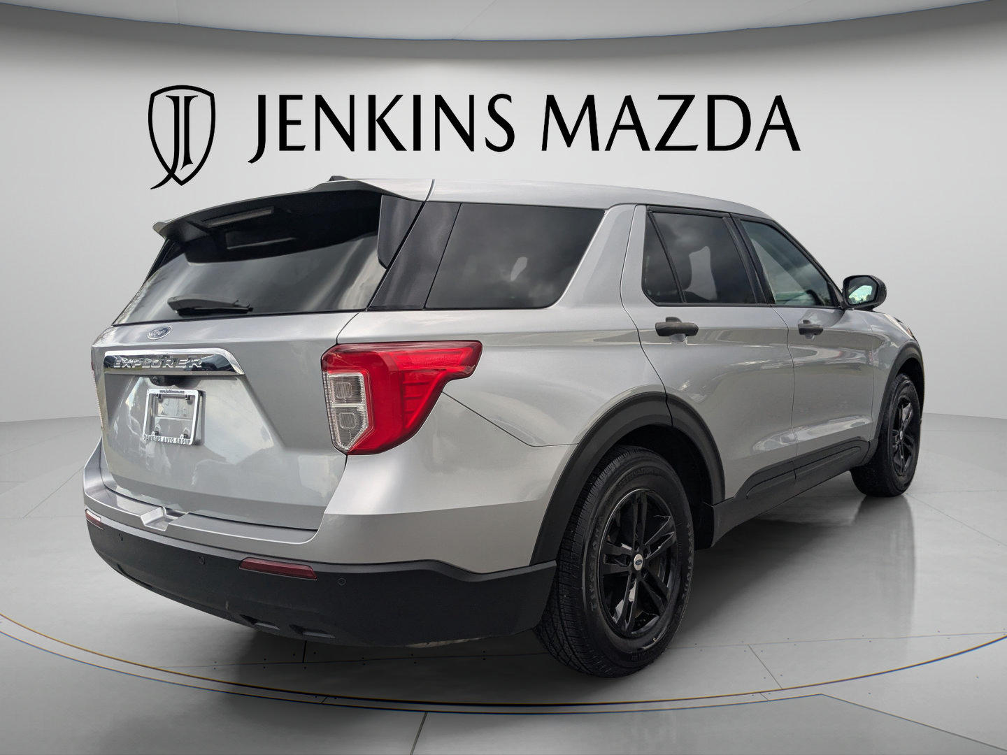 Used 2023 Ford Explorer 2WD image 7