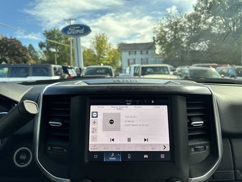 Used 2024 RAM 2500 Big Horn image 29