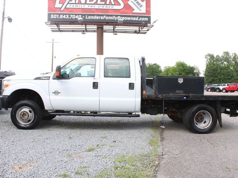 Used 2016 Ford F350 XL w/ Power Equipment Group AWD/4WD image 2