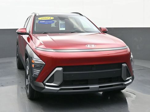 Certified 2024 Hyundai Kona Limited AWD/4WD image 9