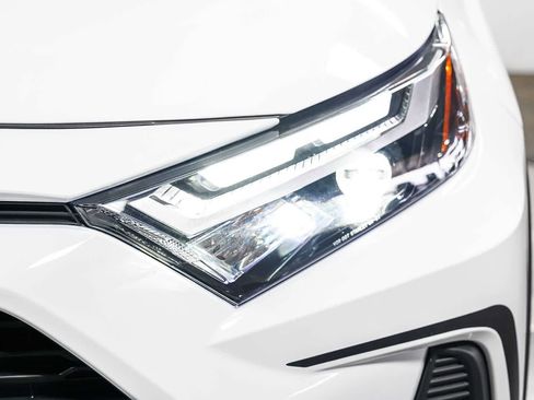 Certified 2024 Toyota RAV4 XLE w/ Convenience Package FWD image 8