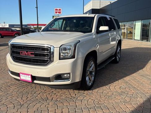 Used 2015 GMC Yukon SLT w/ Open Road Package image 1