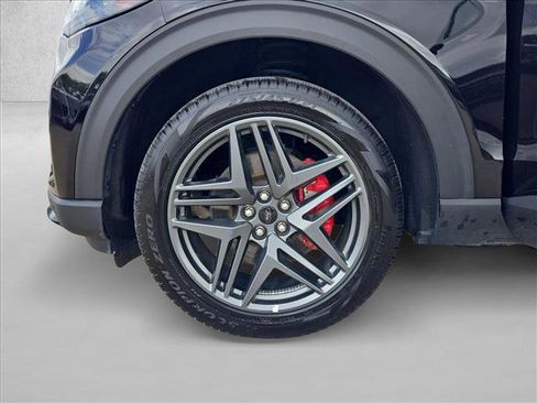 Used 2025 Ford Explorer ST-Line w/ ST-Line Street Pack AWD/4WD image 23