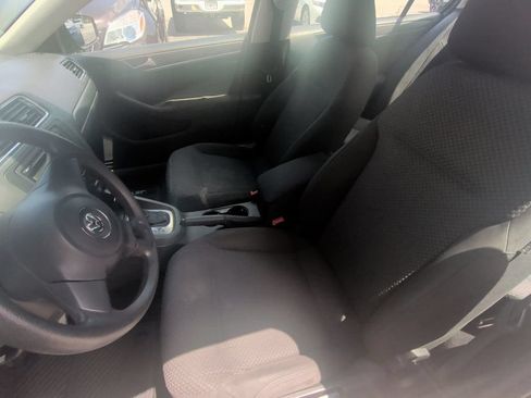 Used 2012 Volkswagen Jetta Sedan FWD image 14