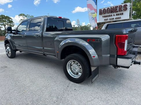 Used 2017 Ford F450 Lariat w/ Lariat Ultimate Package AWD/4WD image 4