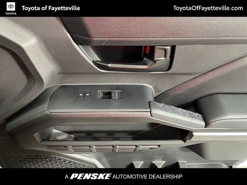 Certified 2025 Toyota Tacoma SR5 AWD/4WD image 20