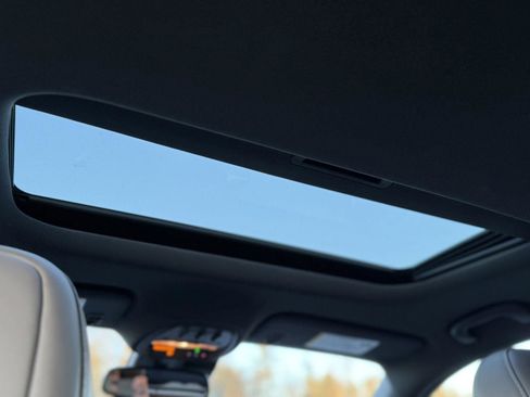 Certified 2024 Buick Envista Avenir image 19