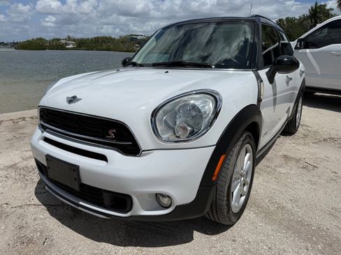 Used 2015 MINI Cooper Countryman S w/ Premium Package AWD/4WD image 3