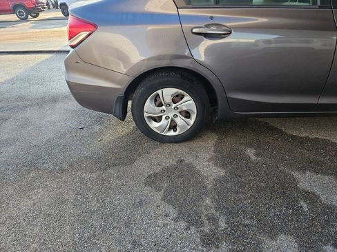 Used 2013 Honda Civic LX image 29