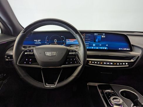 Used 2024 Cadillac Lyriq Luxury w/ LPO, Floor Liner Package image 6