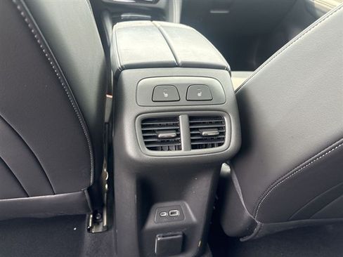 Used 2023 Buick Envision Avenir AWD/4WD image 21