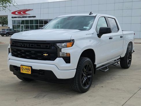 Certified 2023 Chevrolet Silverado 1500 Custom image 7