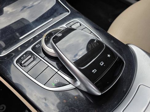 Used 2016 Mercedes-Benz C 300 Sedan image 19
