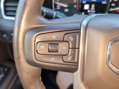 Used 2021 GMC Yukon Denali w/ Denali Ultimate Package AWD/4WD image 26
