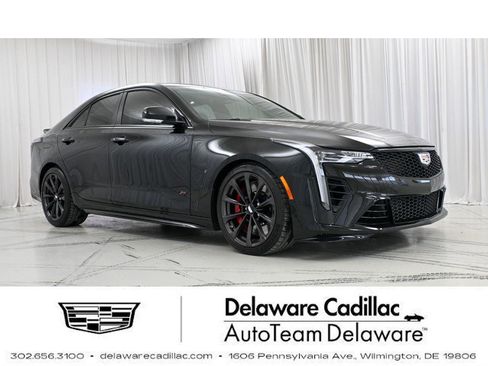 Certified 2025 Cadillac CT4 V Blackwing RWD image 1