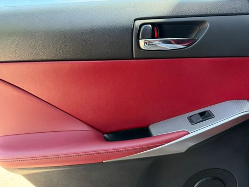 Used 2015 Lexus IS 350 w/ F-Sport Package RWD image 11