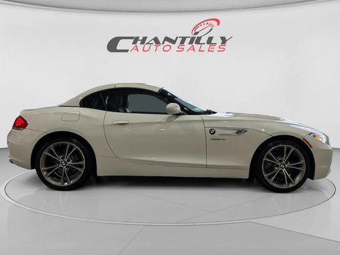 Used 2014 BMW Z4 sDrive35i image 6