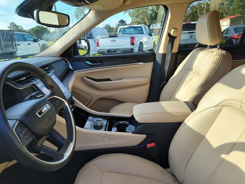 Used 2022 Jeep Grand Cherokee Limited RWD image 26
