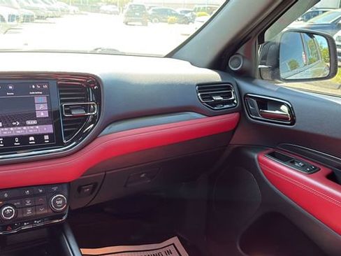 Used 2022 Dodge Durango R/T w/ Blacktop Package AWD/4WD image 25