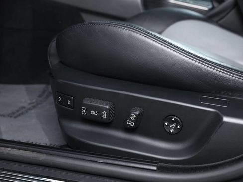 Used 2003 BMW M5 image 81