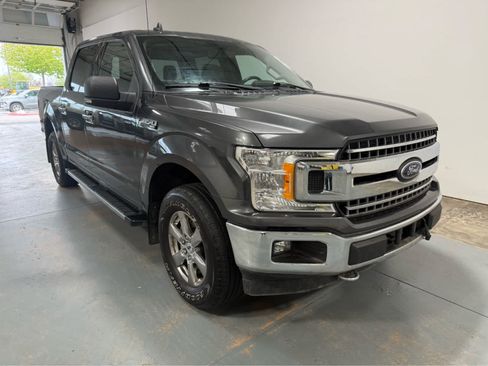 Used 2018 Ford F150 XLT w/ Equipment Group 302A Luxury AWD/4WD image 5