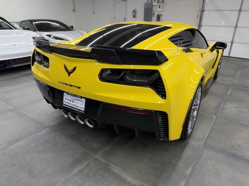 Used 2016 Chevrolet Corvette Z06 w/ 2LZ Preferred Equipment Group image 5
