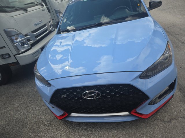 Used 2020 Hyundai Veloster N w/ Performance Package FWD image 2