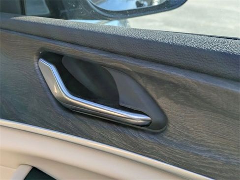 New 2026 Jeep Grand Cherokee Limited w/ Luxury Tech Group II image 35