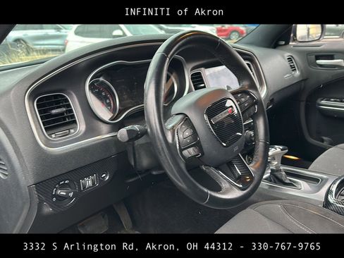 Used 2017 Dodge Charger R/T image 31