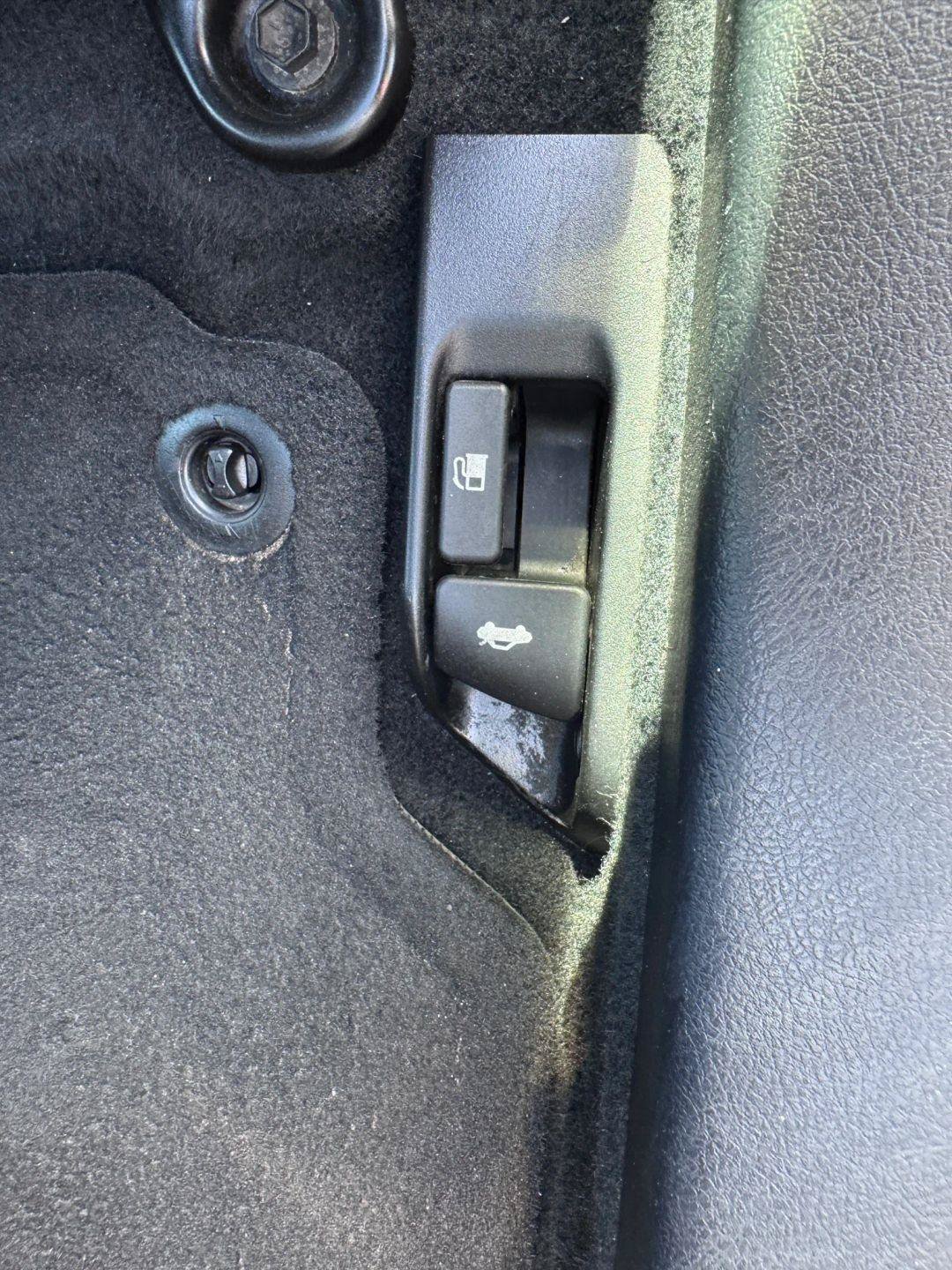 Used 2012 Toyota Camry SE FWD image 47