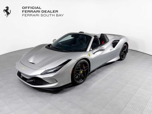 Used 2022 Ferrari F8 Tributo RWD image 1