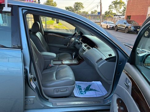 Used 2008 Toyota Avalon Limited FWD image 16