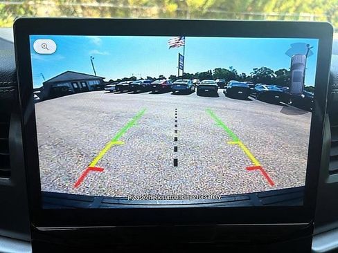 Used 2024 Ford Expedition XLT RWD image 31