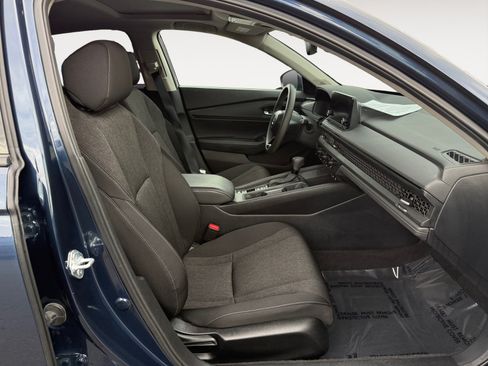 Certified 2024 Honda Accord EX image 19