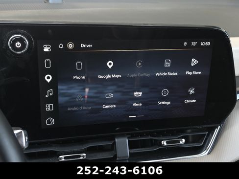 Used 2025 Chevrolet Equinox ACTIV w/ Safety and Technology Package FWD image 18