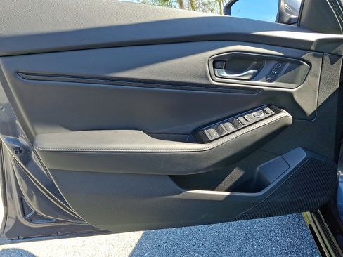 Used 2025 Honda Accord Touring image 12