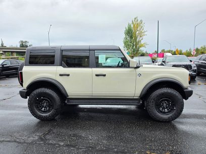 New 2026 Ford Bronco Outer Banks w/ Sasquatch Package