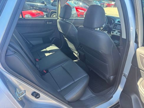 Used 2016 Subaru Outback 2.5i Limited image 22