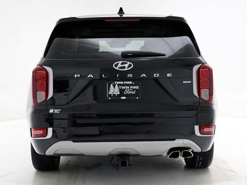 Used 2021 Hyundai Palisade Limited image 8