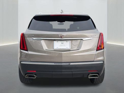 Certified 2023 Cadillac XT5 Luxury FWD image 5