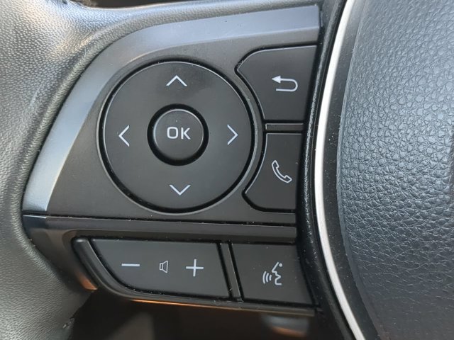 Used 2021 Toyota Corolla SE FWD image 20