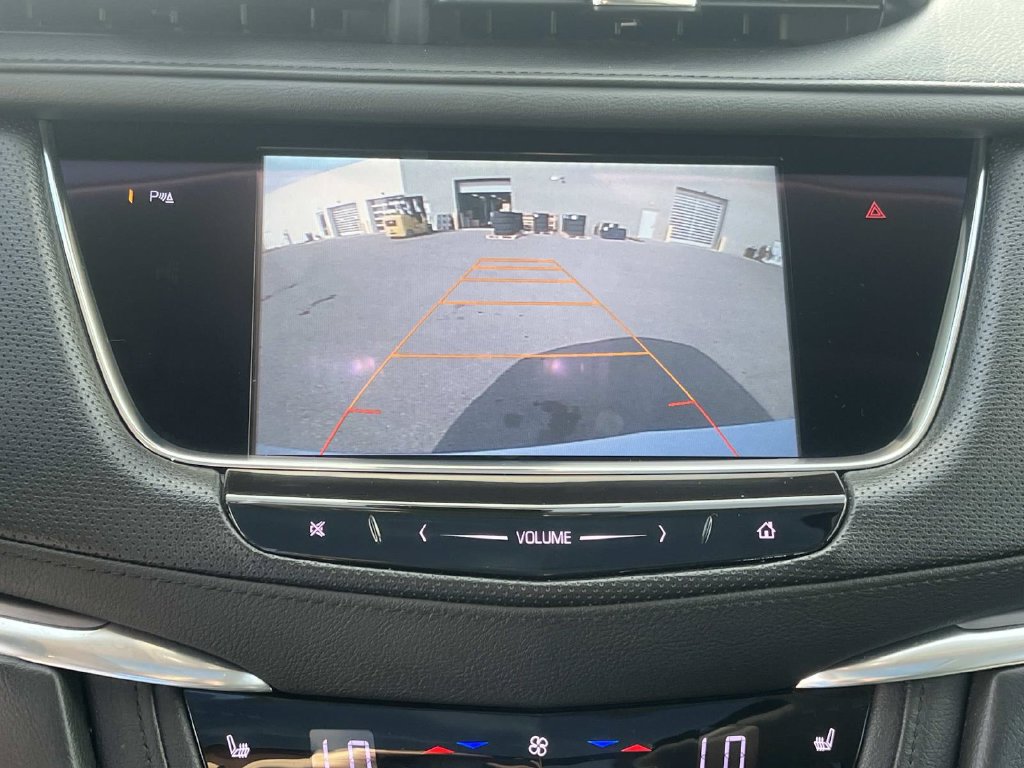 Used 2017 Cadillac XT5 Luxury w/ Driver Awareness Package FWD image 34