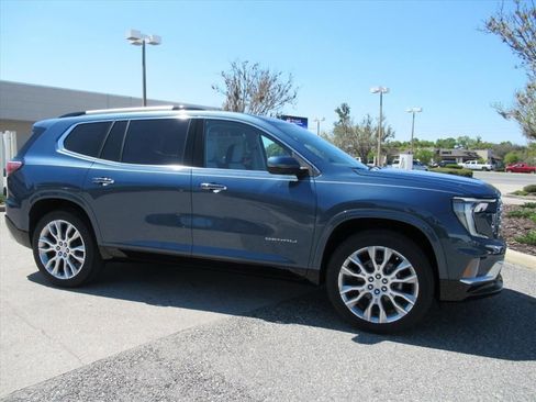 New 2026 GMC Acadia Denali w/ Super Cruise Package image 2