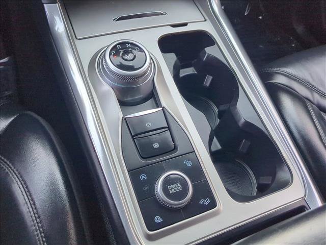 Used 2020 Ford Explorer Platinum w/ Premium Technology Package AWD/4WD image 12