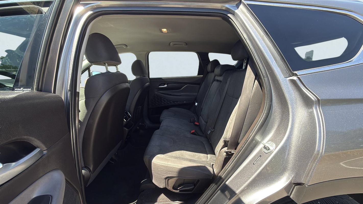 Used 2020 Hyundai Santa Fe SEL AWD/4WD image 11